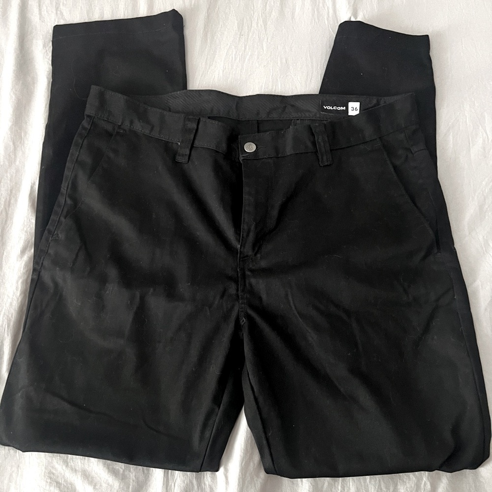 VOLCOM TRUE TO THIS CHINO